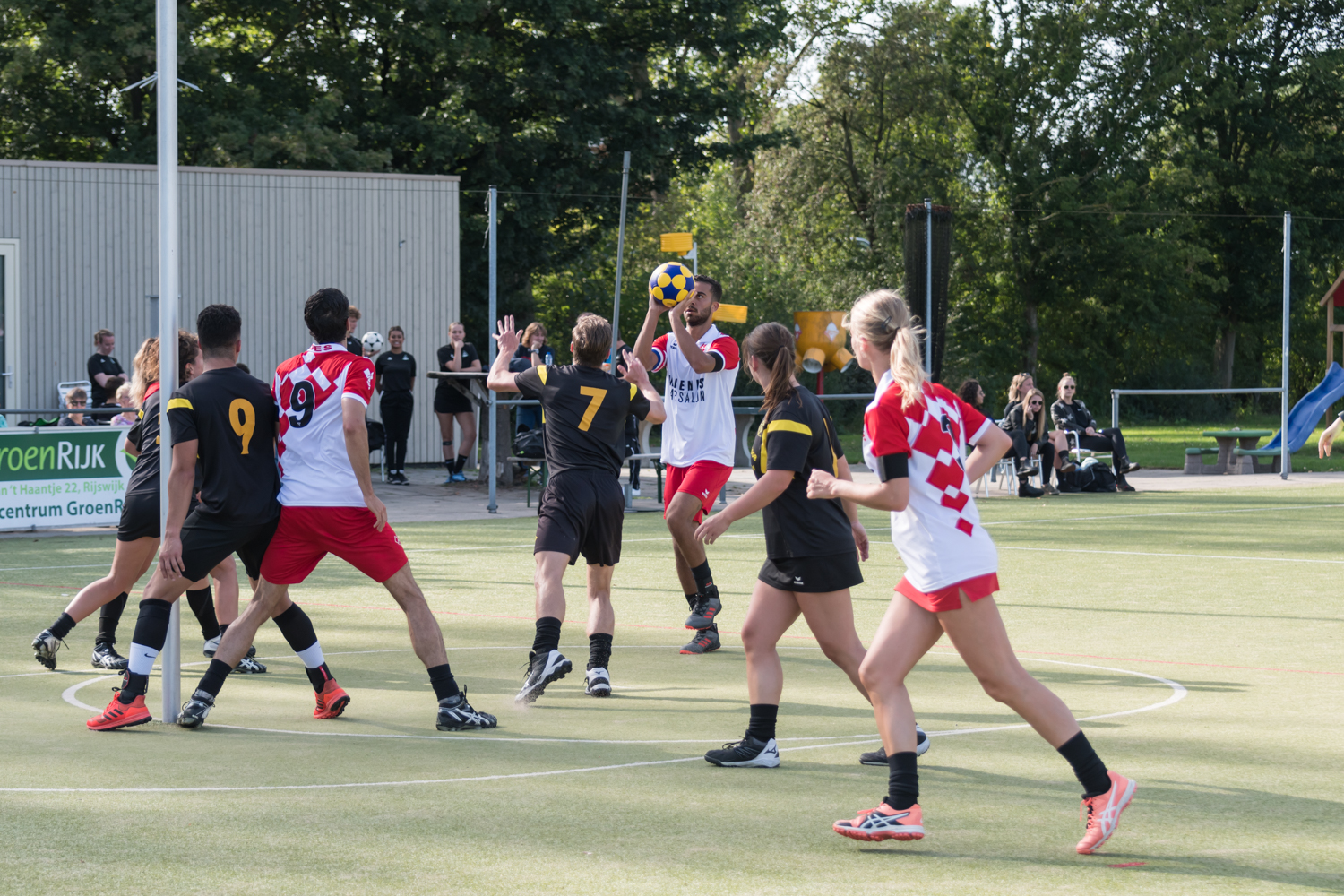korfballen delft des